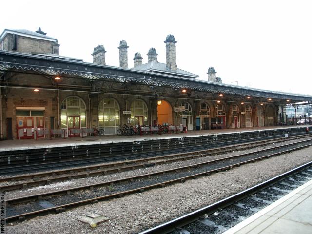 PICT5304-Sheffield_Station