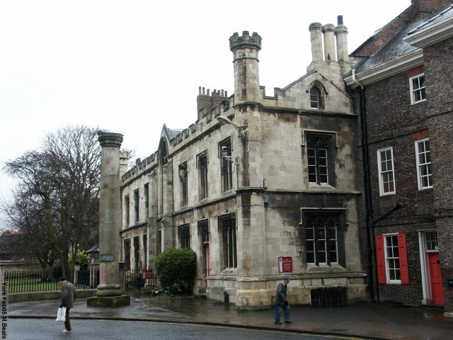 PICT5368-The_Minster_School