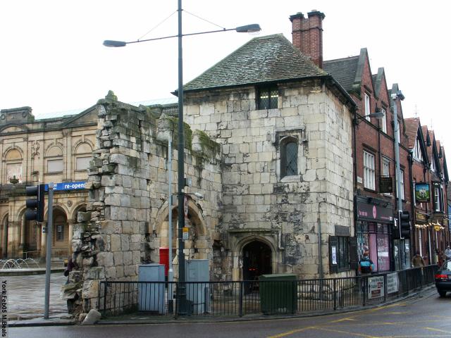 PICT5474-Old_Roman_ruin